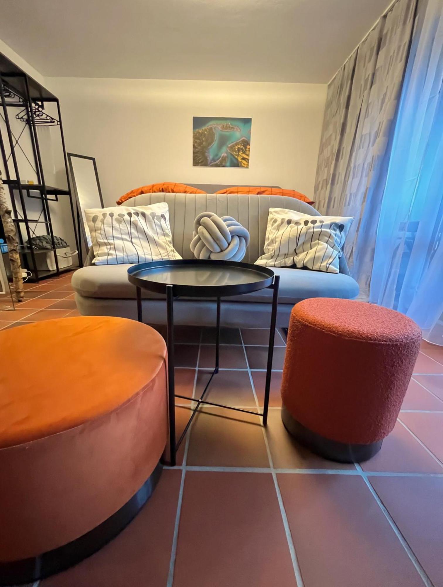 Apartment Theresia *
